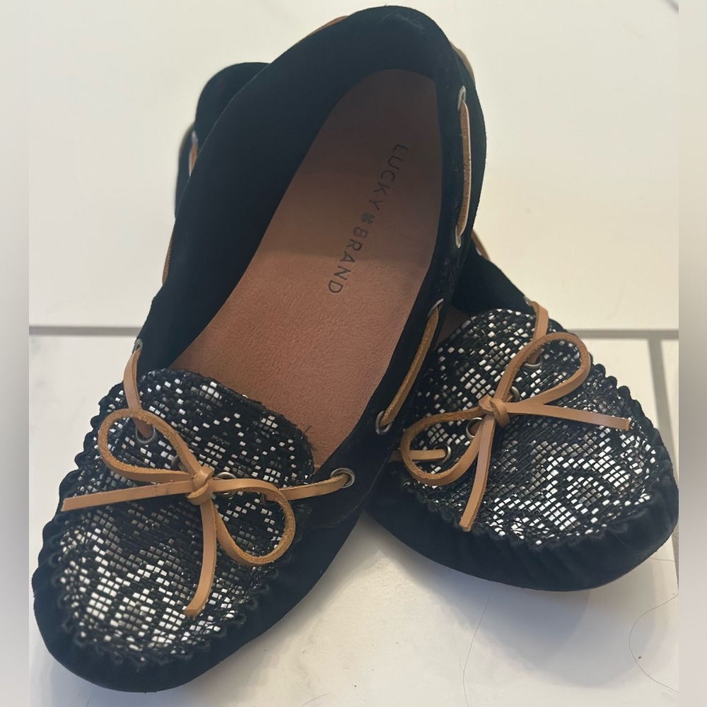 Lucky Brand Black and Tan Moccasins with Decorative Details